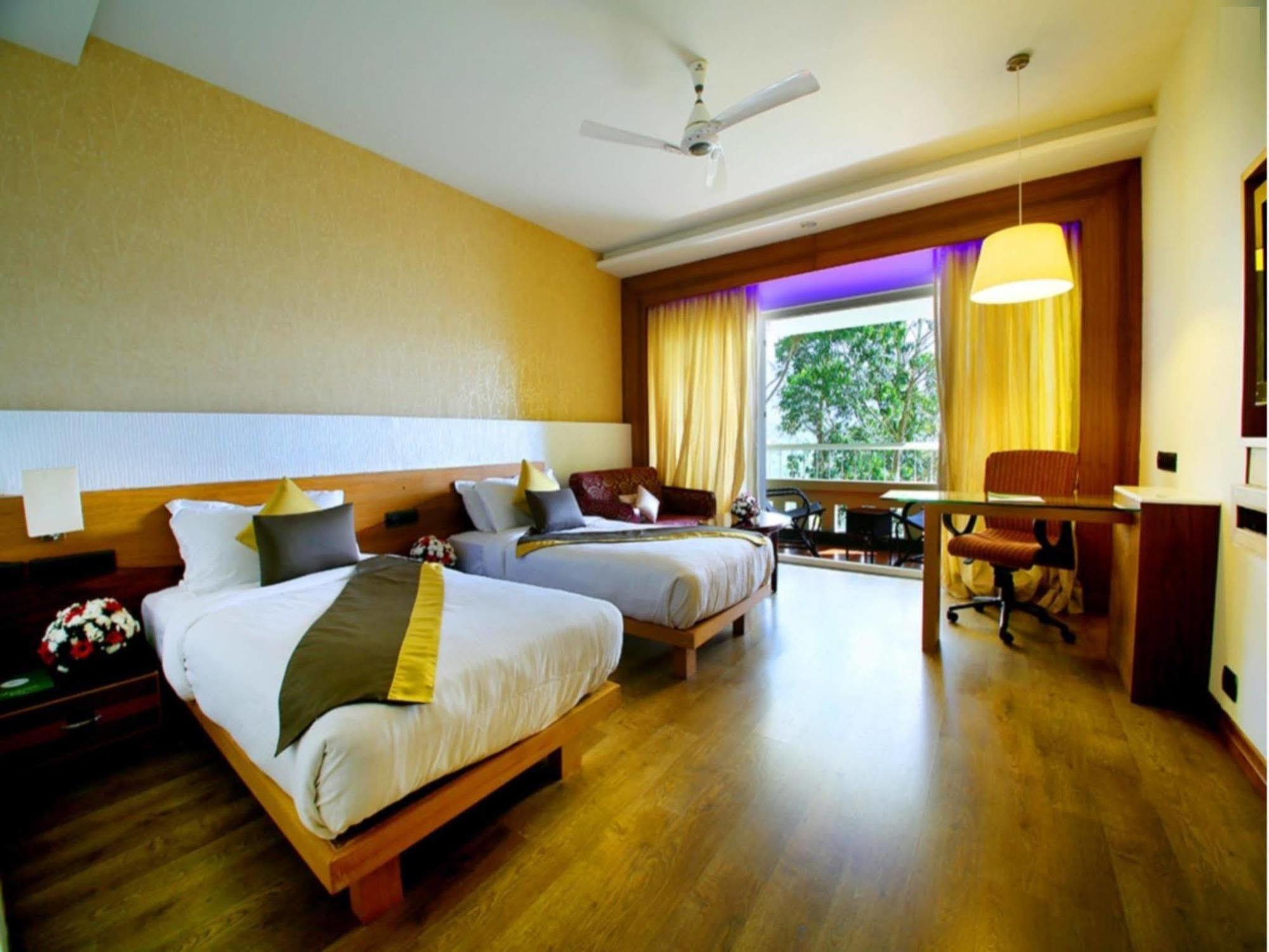 Devonshire Greens - The Leisure Hotel And Spa Munnar Εξωτερικό φωτογραφία